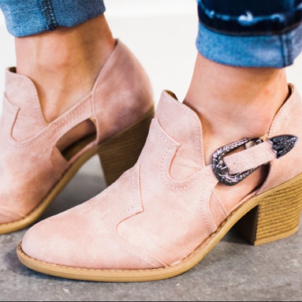 Blush Buckle Booties